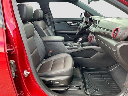 Used 2022 Chevrolet Blazer RS w/ Enhanced Convenience Package FWD image 30