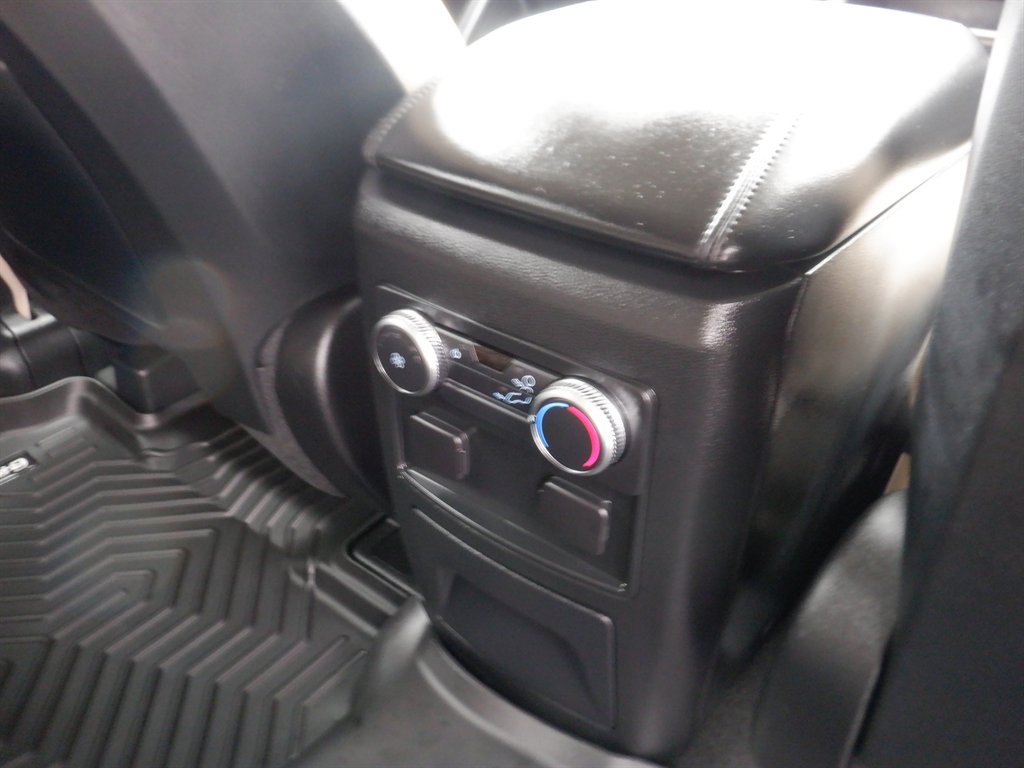 Used 2020 Ford Explorer 2WD image 12