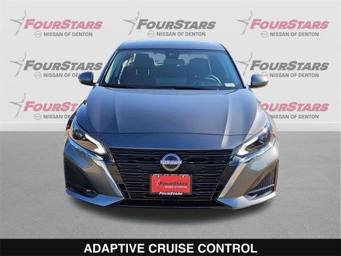 New 2025 Nissan Altima 2.5 SV image 10