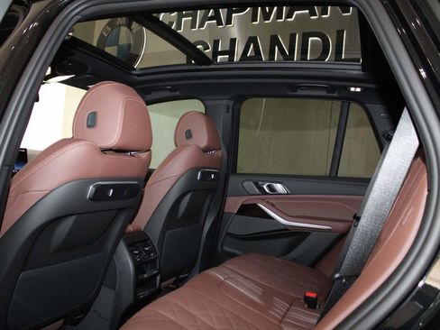 Used 2026 BMW X5 sDrive40i image 16