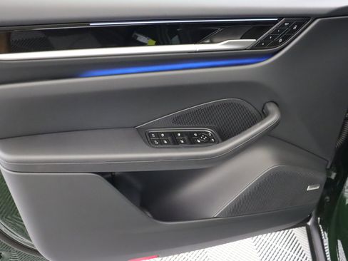 Used 2024 Porsche Macan 4 Electric image 25