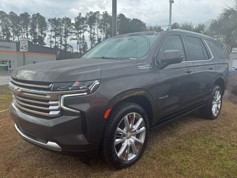 Used 2021 Chevrolet Tahoe High Country w/ Premium Package image 1