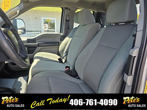 Used 2022 Ford F250 XL w/ Power Equipment Group image 19