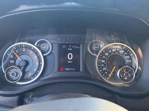 Used 2020 RAM 1500 Big Horn image 11