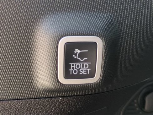New 2026 Jeep Grand Cherokee Limited RWD image 14