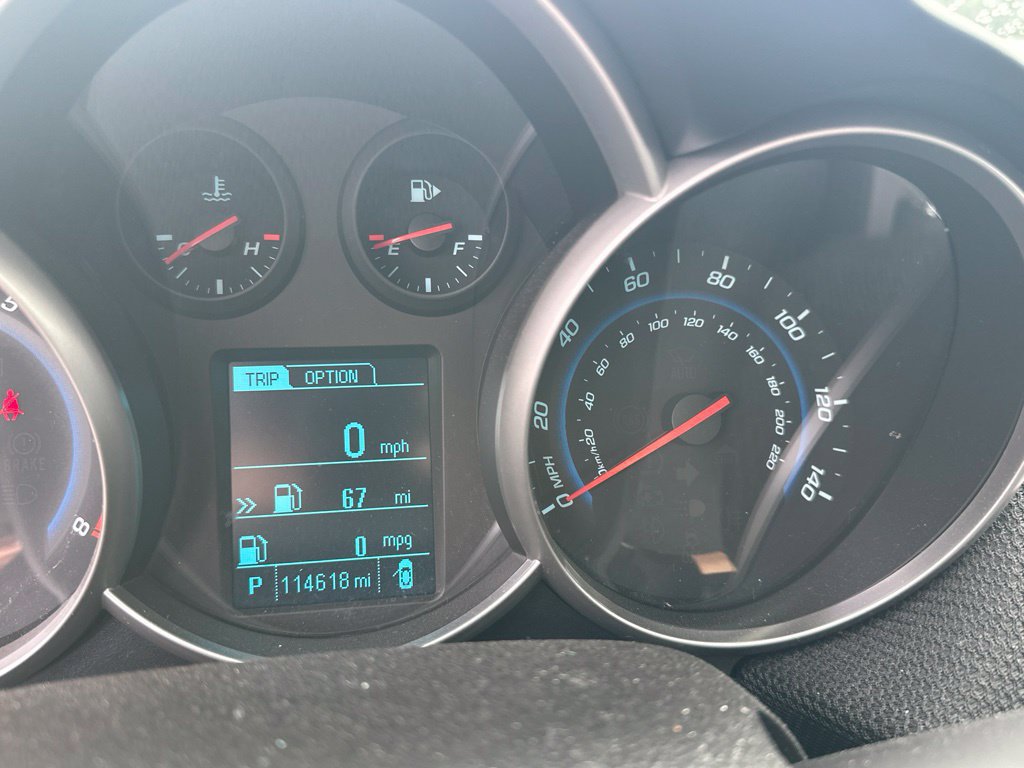 Used 2014 Chevrolet Cruze LT FWD image 10