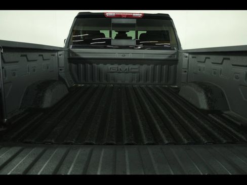 Certified 2025 GMC Sierra 2500 SLE w/ SLE Value Package; AWD/4WD image 19