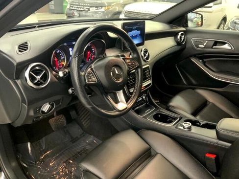 Used 2019 Mercedes-Benz GLA 250 GLA 250 4MATIC SUV image 11