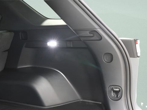 New 2026 Chevrolet Equinox LT w/ Convenience Package II FWD image 30