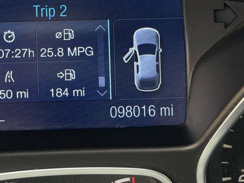Used 2014 Ford Focus SE w/ SE Winter Package FWD image 12