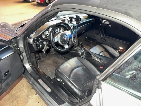 Used 2006 Porsche 911 Carrera S image 12