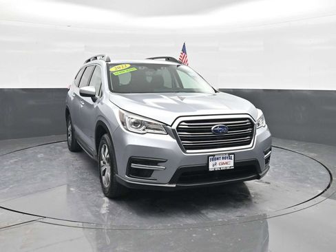 Used 2022 Subaru Ascent Premium w/ Convenience Package image 1