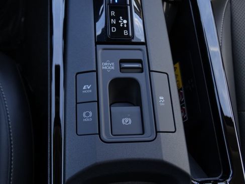 New 2026 Toyota Prius XLE FWD image 25