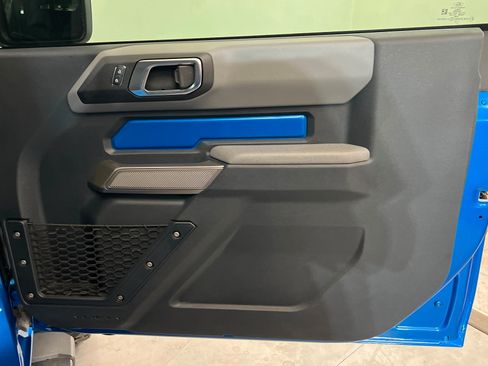 Used 2021 Ford Bronco Black Diamond AWD/4WD image 20