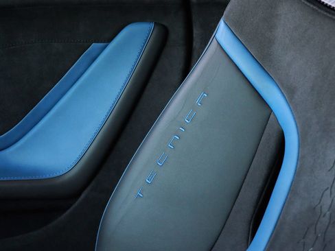 Used 2023 Lamborghini Huracan Tecnica RWD image 22