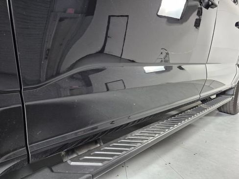 Used 2023 Ford F150 XLT w/ Equipment Group 302A High RWD image 12