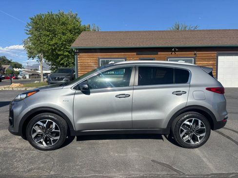 Used 2020 Kia Sportage EX AWD/4WD image 8