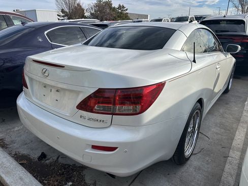 Used 2011 Lexus IS 250C image 4