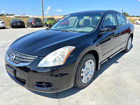 Used 2010 Nissan Altima 2.5 S image 8