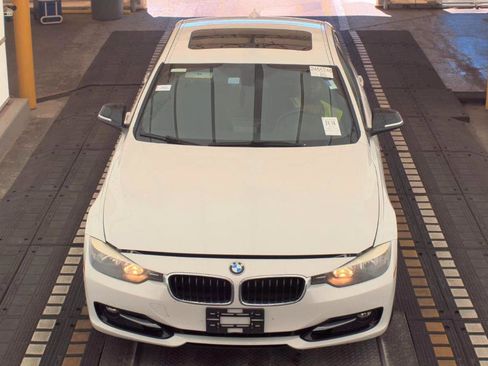 Used 2014 BMW 328i Sedan RWD image 2