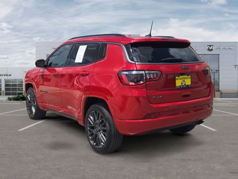 Used 2022 Jeep Compass Limited AWD/4WD image 3