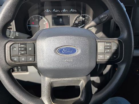 Used 2025 Ford F250 XLT w/ FX4 Off-Road Package image 12