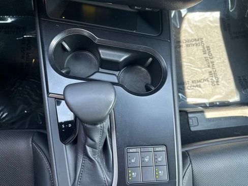Certified 2023 Lexus UX 250h FWD w/ Accessory Package (Z1) image 14