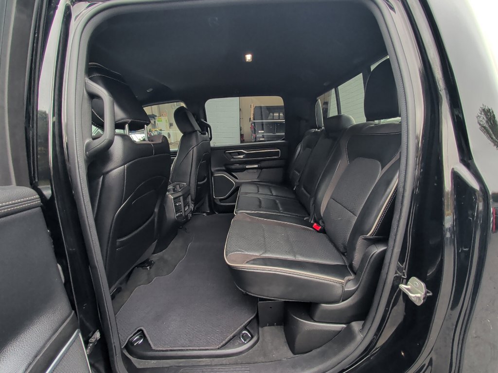 Used 2023 RAM 1500 Laramie AWD/4WD image 13