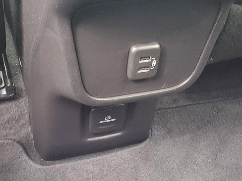 Used 2024 Chevrolet Equinox RS image 17