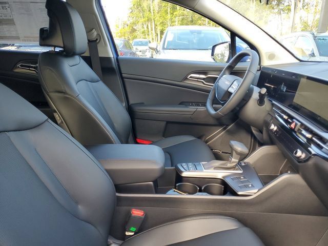 New 2026 Kia Sportage SX FWD image 32