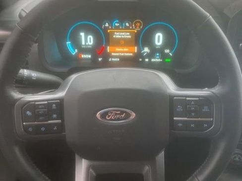 Used 2023 Ford F150 Lariat w/ Equipment Group 502A High image 7