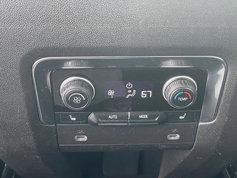 Certified 2021 Chevrolet Tahoe LT w/ Luxury Package image 24