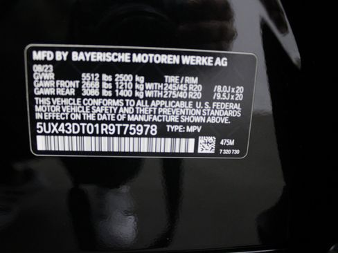 Used 2024 BMW X4 M40i w/ Premium Package image 48