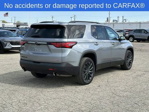 Certified 2023 Chevrolet Traverse RS w/ LPO, Floor Liner Package AWD/4WD image 7