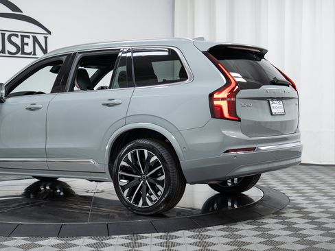 New 2026 Volvo XC90 T8 Plus w/ Protection Package Premier AWD/4WD image 29