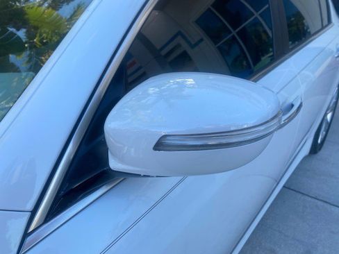 Used 2012 Hyundai Genesis 4.6 image 42