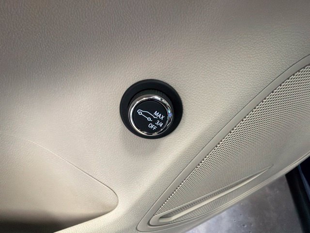 Used 2023 Buick Envision Essence w/ Premium Seat Package AWD/4WD image 16