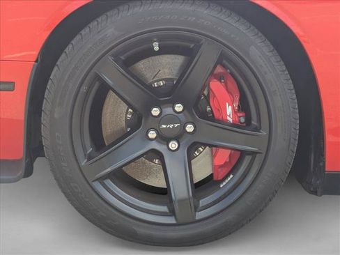 Used 2021 Dodge Challenger SRT Hellcat w/ Plus Package RWD image 24