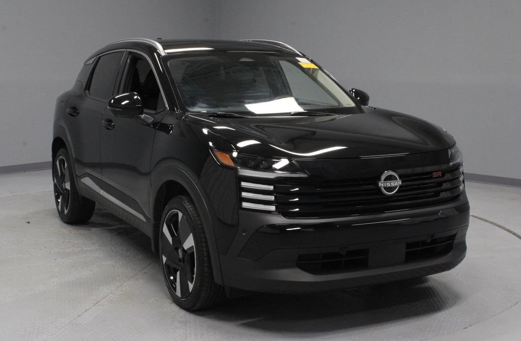 Certified 2025 Nissan Kicks SR AWD/4WD image 1