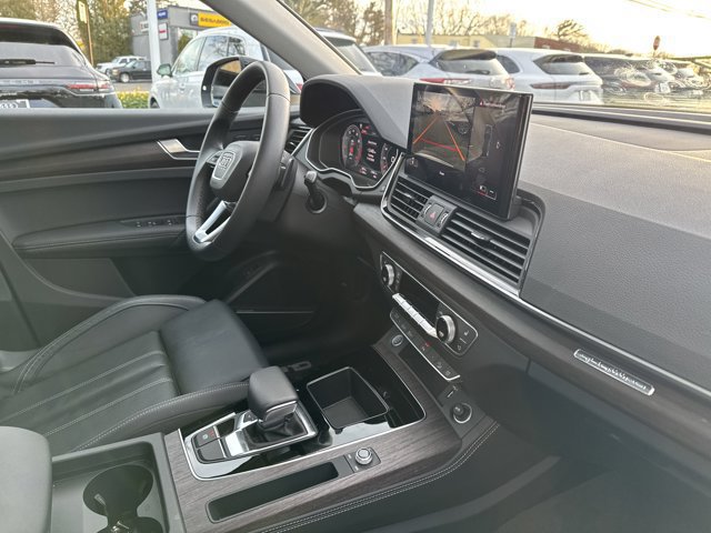 Used 2025 Audi Q5 2.0T Premium Plus w/ Premium Plus Package AWD/4WD image 28