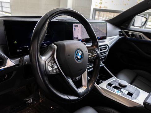 Used 2023 BMW i4 eDrive35 RWD image 16