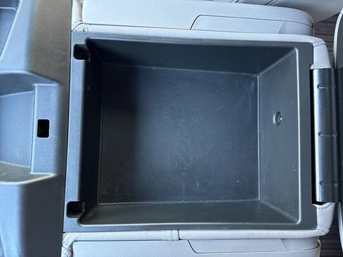 Used 2021 GMC Sierra 1500 SLT image 24