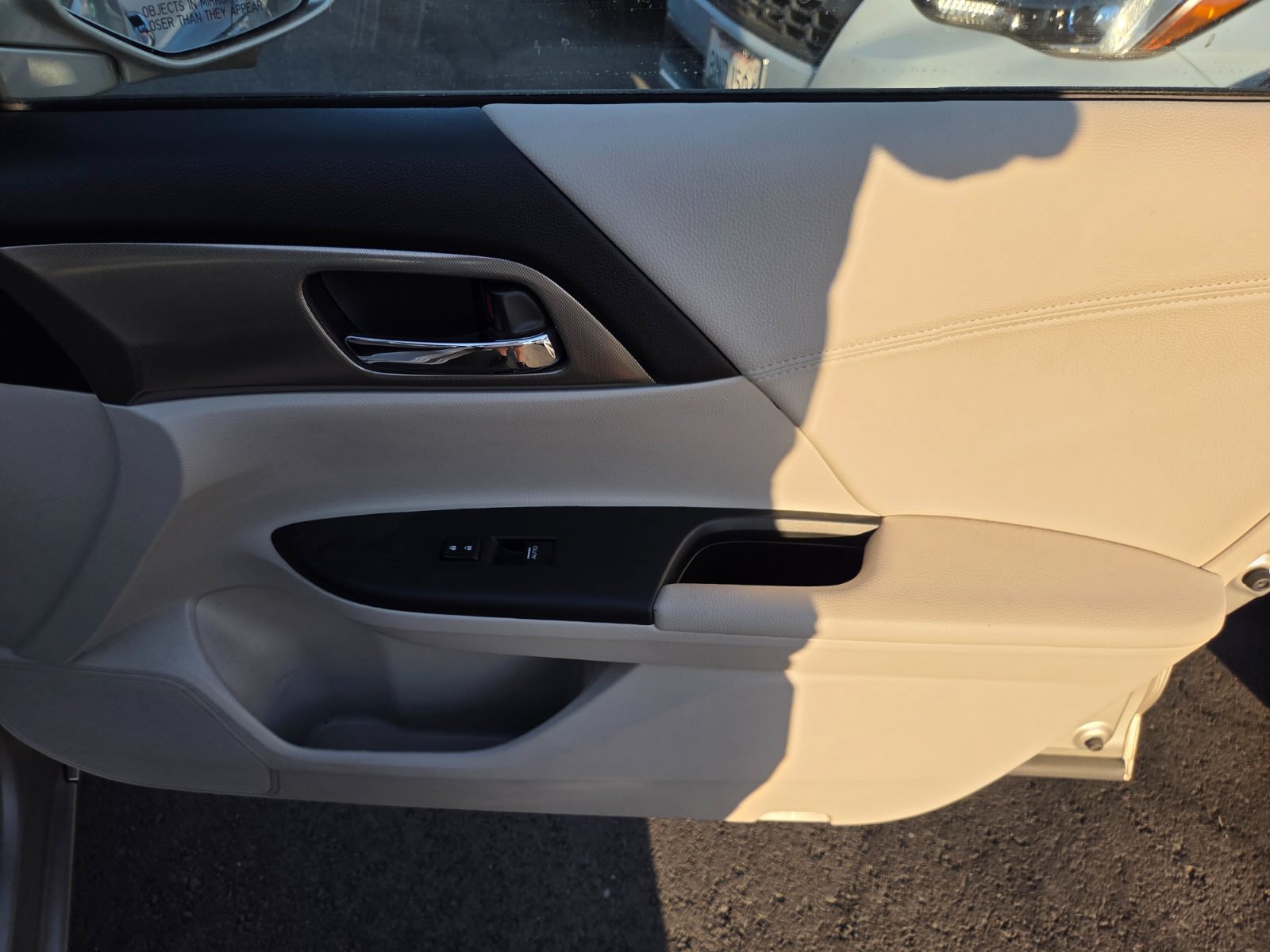 Used 2014 Honda Accord Plug-In Sedan image 14