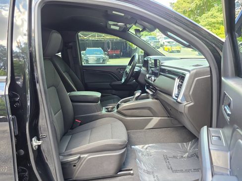 Used 2024 GMC Canyon Elevation w/ Trailering Package AWD/4WD image 32