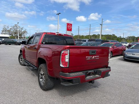 Used 2022 GMC Canyon AT4 w/ Driver Alert Package AWD/4WD image 5