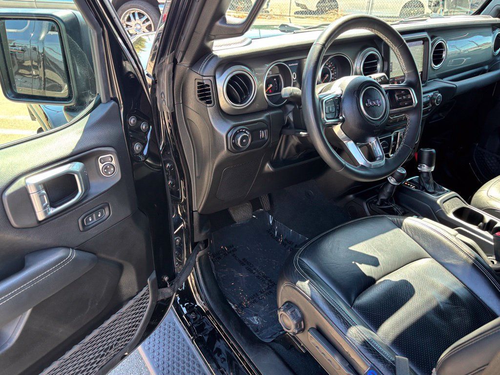 Certified 2023 Jeep Wrangler Unlimited Sahara w/ Cold Weather Group AWD/4WD image 9
