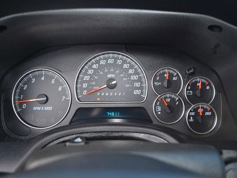 Used 2007 GMC Envoy SLE image 13