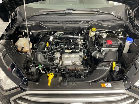 Used 2021 Ford EcoSport SE w/ SE Convenience Package FWD image 9