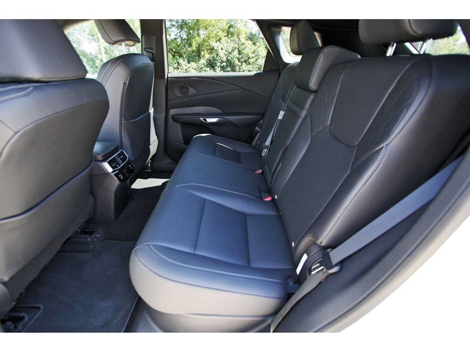 Used 2025 Lexus RX 350 Premium Plus w/ Convenience Package AWD/4WD image 12