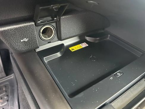 Used 2022 Toyota Camry XSE FWD image 20